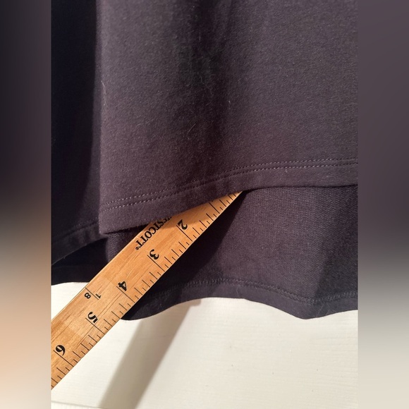 RO & DE XS Black SOFT Stretchy Crew Neck Ruffled Sleeve Smile Hem Hi Lo MADE USA - Picture 10 of 11